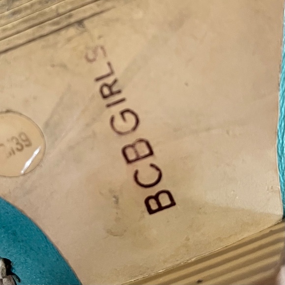 BCBGirls Turquoise Cowboy mules. Size Women’s 9B - Picture 8 of 15